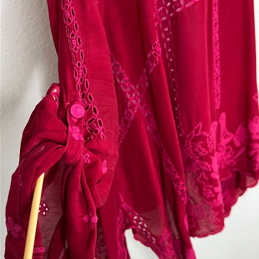 Johnny Was Crimson Blouse fuschia embroidery with Eyelet Trim Long Sleeve Medium - Picture 12 of 16